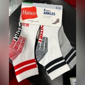 NEW NIP mens Hanes white red black grey socks 6-12 pack of 6‎ ankle